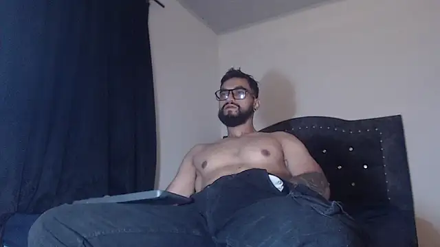 Chrys harris77 online show from March 30, 2026, 12:33 am