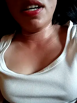 tulipsexy online show from October 13, 2025, 6:13 am