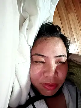 tulipsexy online show from January 13, 2026, 3:17 pm