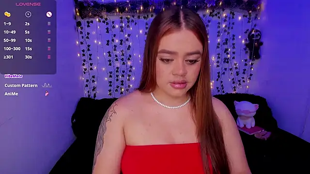 isabella arias2 online show from November 13, 2025, 12:31 am