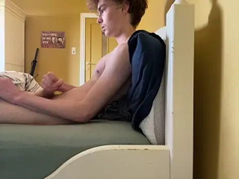 Snapshot of Randy9222 chatting on March 1, 2026, 10:50 am Randy9222 online show from March 1, 2026, 10:50 am