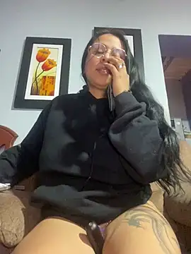 Rouus14 online show from October 15, 2025, 10:04 am