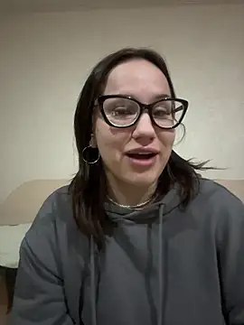 Snapshot of DeliceMaya chatting on October 26, 2025, 6:58 pm DeliceMaya online show from October 26, 2025, 6:58 pm