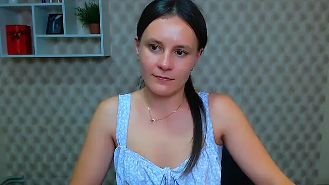 EvelinaMiss  online show from October 15, 2025, 12:27 pm