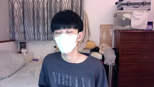 kai101010 online show from December 20, 2025, 2:13 pm