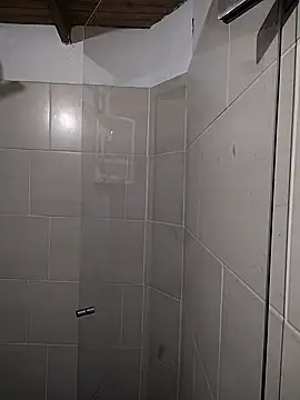 Suzanelee1 online show from November 30, 2025, 10:47 pm