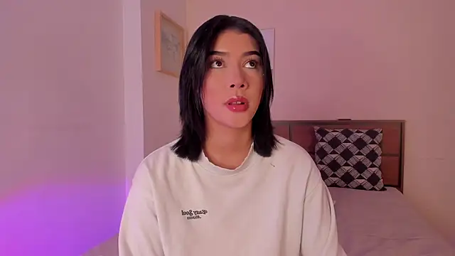 Snapshot of SofiaClarkson chatting on January 10, 2026, 1:13 pm SofiaClarkson online show from January 10, 2026, 1:13 pm