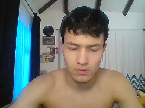 Snapshot of El_awo_ chatting on September 30, 2025, 6:57 pm El awo online show from September 30, 2025, 6:57 pm