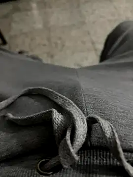 Snapshot of El_awo_ chatting on October 28, 2025, 3:43 am El awo online show from October 28, 2025, 3:43 am