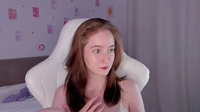 CrystalSoul  online show from September 20, 2025, 4:08 pm