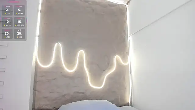 Naomy gyal online show from October 18, 2025, 6:52 pm