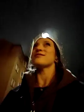 Snapshot of laradoom chatting on October 20, 2025, 3:40 am laradoom online show from October 20, 2025, 3:40 am