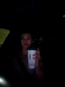 Snapshot of laradoom chatting on March 16, 2026, 4:18 am laradoom online show from March 16, 2026, 4:18 am