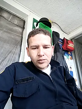 Snapshot of thefollador69 chatting on October 28, 2025, 1:03 pm thefollador69 online show from October 28, 2025, 1:03 pm