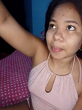 little onixx online show from November 11, 2025, 12:38 pm