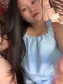 Snapshot of -Miraa- chatting on September 20, 2025, 2:56 am -Miraa- online show from September 20, 2025, 2:56 am