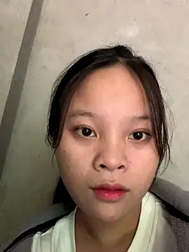 Snapshot of -Miraa- chatting on September 25, 2025, 1:42 am -Miraa- online show from September 25, 2025, 1:42 am