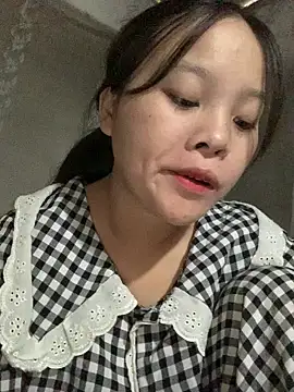 Snapshot of -Miraa- chatting on September 26, 2025, 3:10 am -Miraa- online show from September 26, 2025, 3:10 am