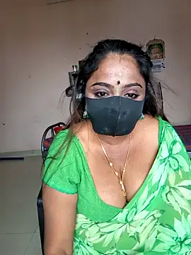queendivya online show from June 5, 2026, 6:52 am