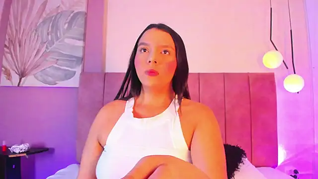 Kailynrose  online show from October 21, 2025, 11:33 am