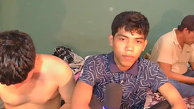 P4NT0J4 online show from April 18, 2026, 8:29 am