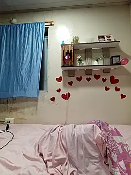 Noamilk online show from February 12, 2026, 5:35 am