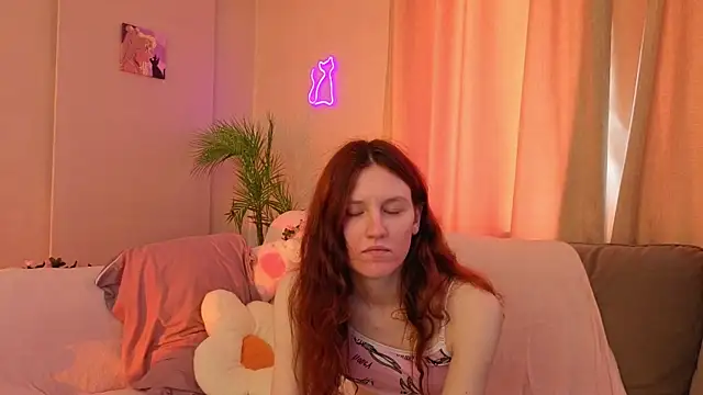Snapshot of Little_rosy chatting on May 8, 2026, 4:29 am Little rosy online show from May 8, 2026, 4:29 am