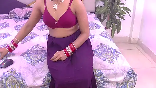 Lovelyy-couple online show from February 22, 2026, 4:38 pm