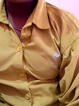 pari rani7 online show from February 9, 2026, 4:27 am