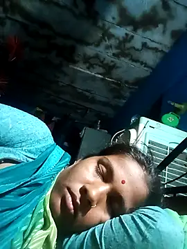 Snapshot of Soya8080 chatting on October 14, 2025, 3:13 pm Soya8080 online show from October 14, 2025, 3:13 pm