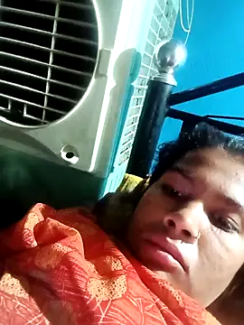 Snapshot of Soya8080 chatting on October 19, 2025, 12:11 am Soya8080 online show from October 19, 2025, 12:11 am