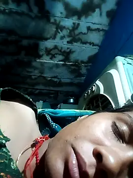 Snapshot of Soya8080 chatting on October 24, 2025, 3:30 pm Soya8080 online show from October 24, 2025, 3:30 pm