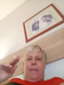 Snapshot of VyC7564 chatting on February 7, 2026, 6:00 pm VyC7564 online show from February 7, 2026, 6:00 pm