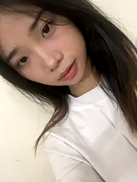 -Tania- online show from September 19, 2025, 8:38 am