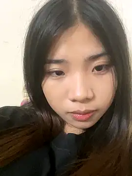 -Tania- online show from September 23, 2025, 5:16 pm