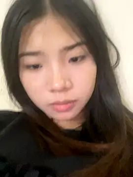 -Tania- online show from September 24, 2025, 3:04 pm