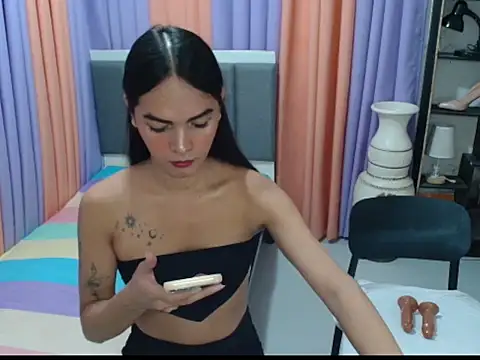 Sedictive Samantha online show from September 27, 2025, 7:30 pm