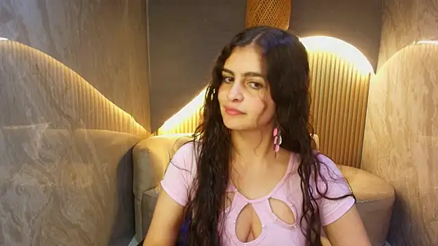 dany r  online show from October 23, 2025, 12:48 pm