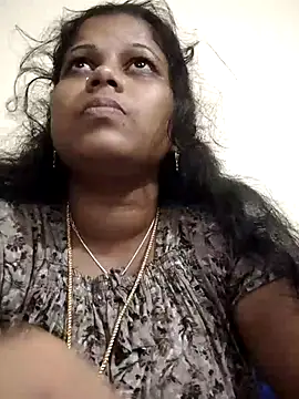 sweetqueen143 online show from October 1, 2025, 5:30 pm