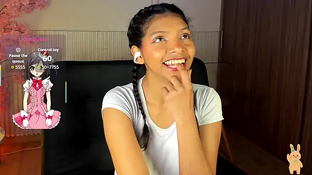 natalia blue online show from October 26, 2025, 2:34 pm