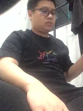 Snapshot of loveninja chatting on February 26, 2026, 4:17 pm loveninja online show from February 26, 2026, 4:17 pm