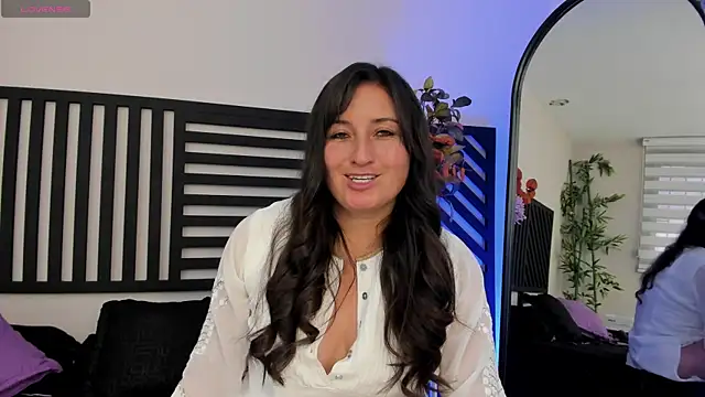 Snapshot of angela_fiory chatting on September 29, 2025, 6:13 pm angela fiory online show from September 29, 2025, 6:13 pm
