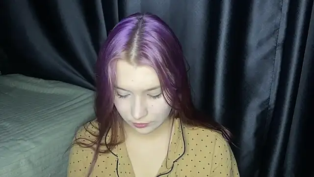 Snapshot of Elvira8cute chatting on October 23, 2025, 4:06 pm Elvira8cute online show from October 23, 2025, 4:06 pm
