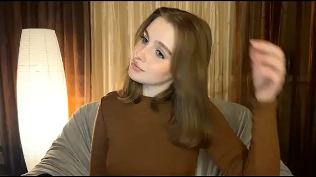 Snapshot of Sibriina_Liliya chatting on March 25, 2026, 9:32 pm Sibriina Liliya online show from March 25, 2026, 9:32 pm