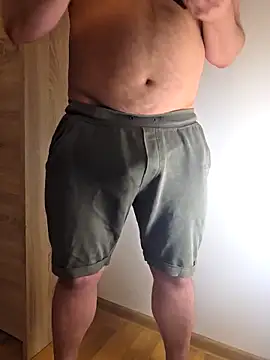 Pozbihet87spons online show from April 5, 2026, 3:26 am