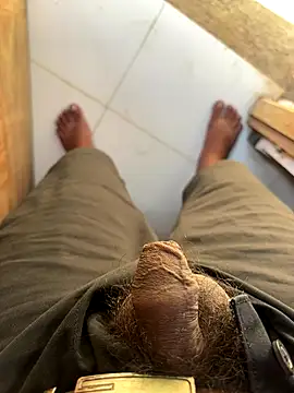 Snapshot of Gihan_sil1088 chatting on October 7, 2025, 3:58 am Gihan sil1088 online show from October 7, 2025, 3:58 am