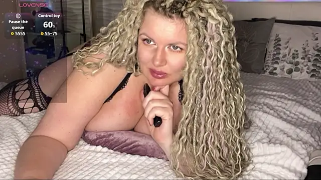 Nivika online show from September 21, 2025, 11:17 pm