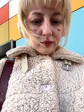 RonnieKiss online show from November 1, 2025, 5:31 am