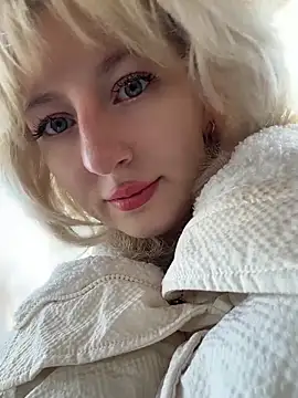 RonnieKiss online show from April 24, 2026, 11:23 am