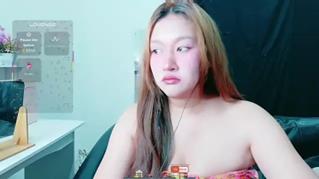 Lalacream12 online show from May 15, 2026, 6:15 pm